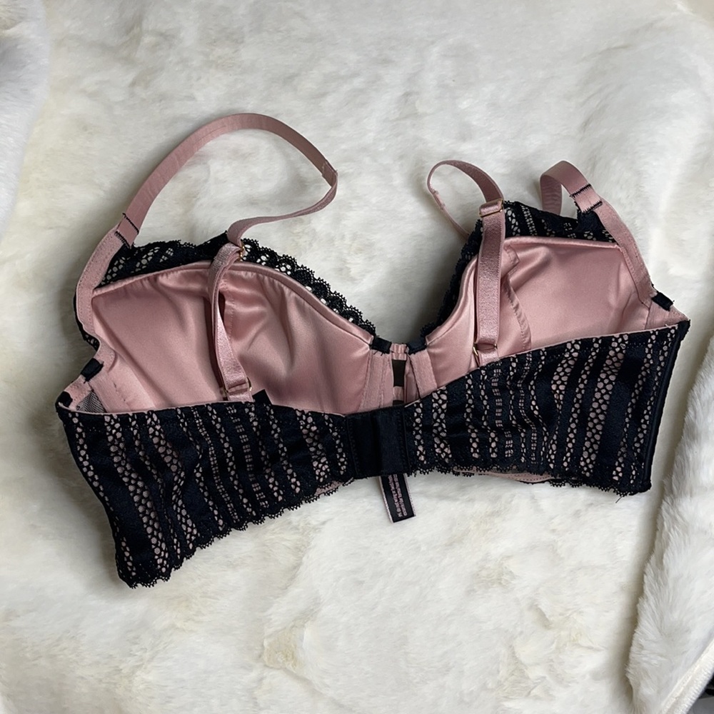 Victoria Secret Bra black Lace and Pink Rose - Picture 5 of 11